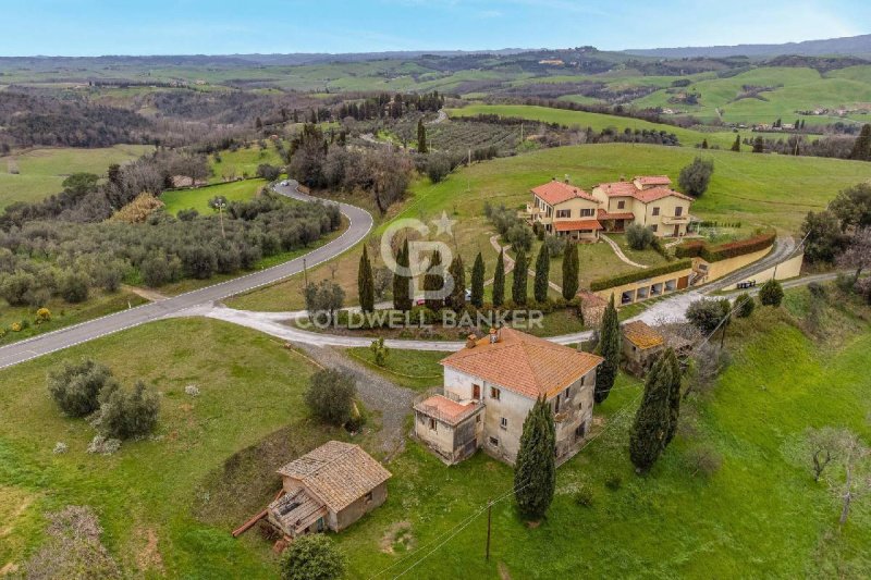 Villa in Volterra