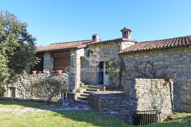 Moradia em Pontremoli