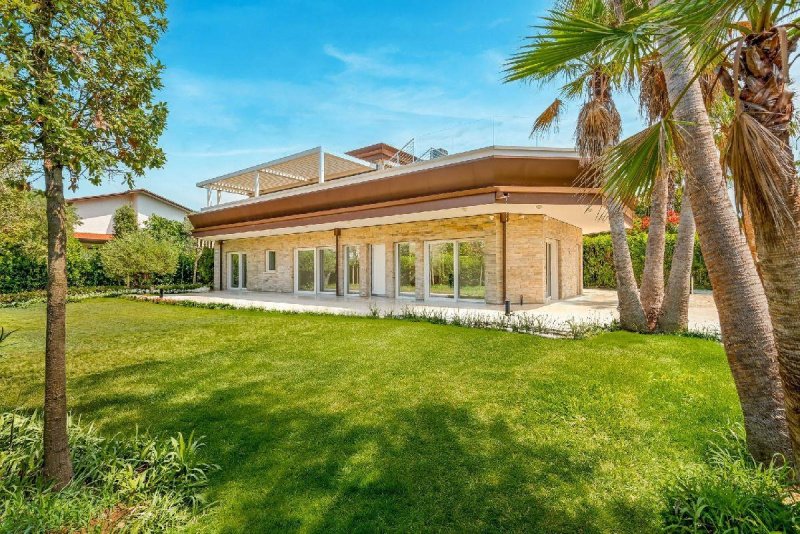 Moradia em Forte dei Marmi