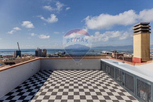 Takvåning i Cagliari