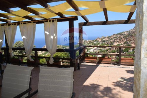 Moradia com terraço em Trinità d'Agultu e Vignola