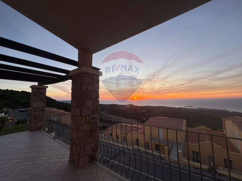 特里尼塔达古尔图和维尼奥拉公寓