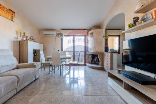 Apartamento em Assemini