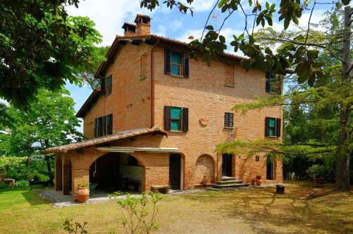 Klein huisje op het platteland in Foiano della Chiana