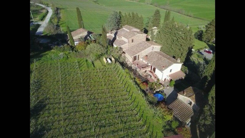 Farmhouse in Bucine