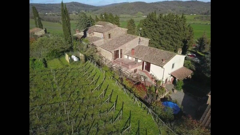 Farmhouse in Bucine