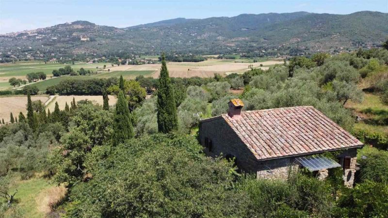 Klein huisje op het platteland in Cortona