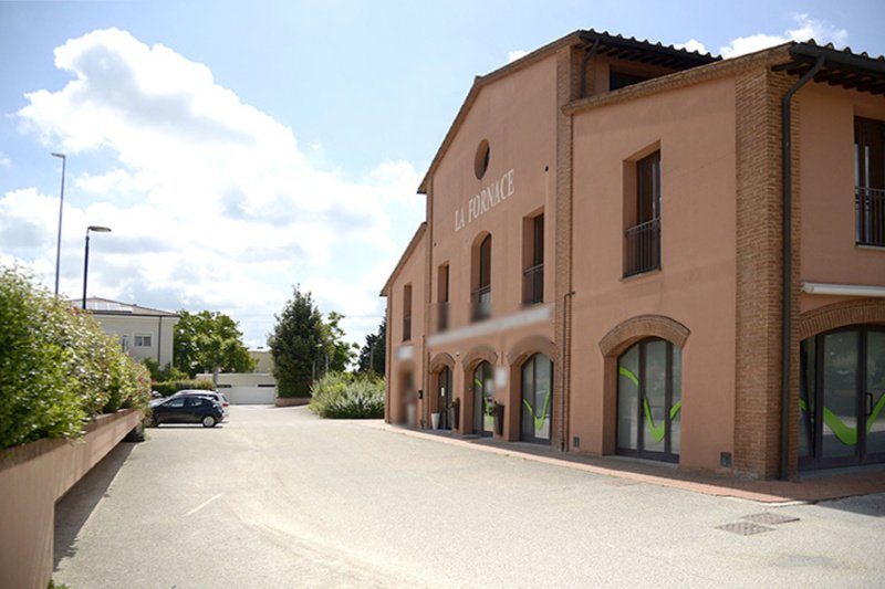 Edifício comercial em Pontedera