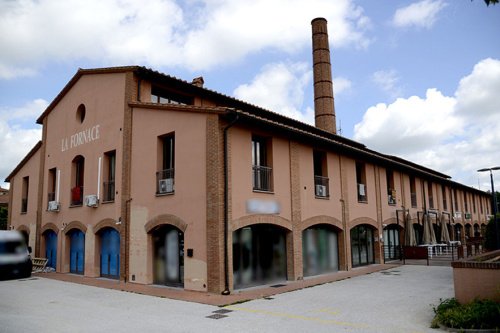 Edifício comercial em Pontedera