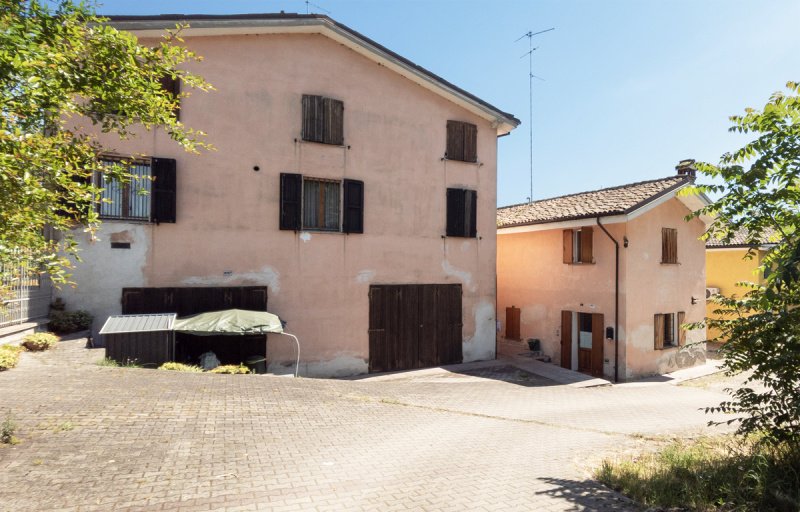 Apartment in Modena