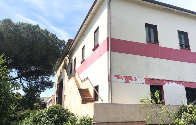 Immobile commerciale a Alghero