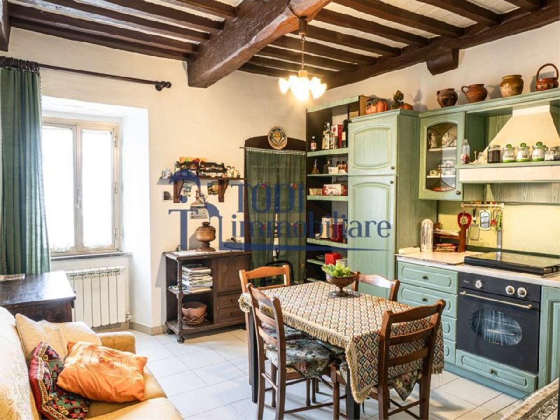 Appartement à Todi