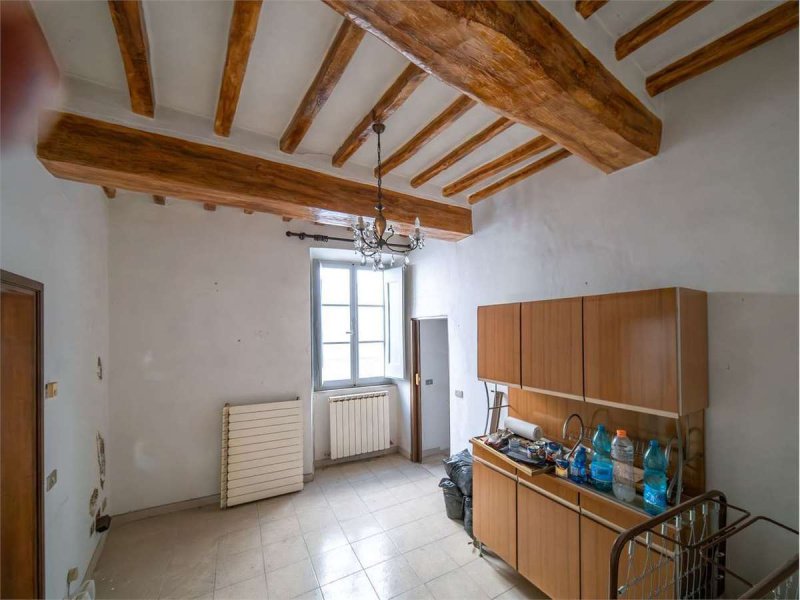 Apartamento em Todi