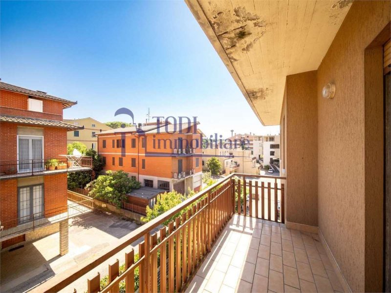 Apartamento em Todi