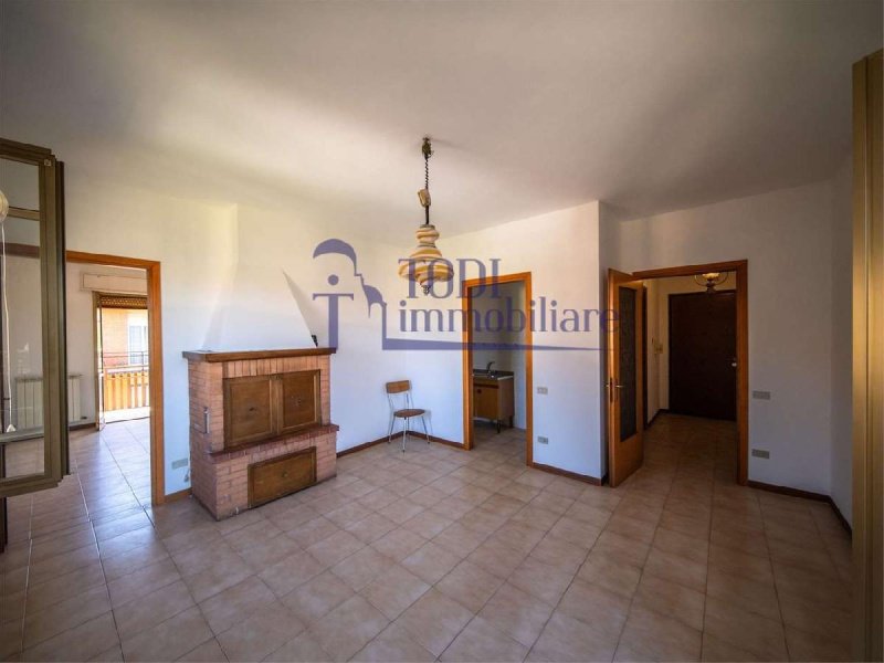 Apartment in Todi