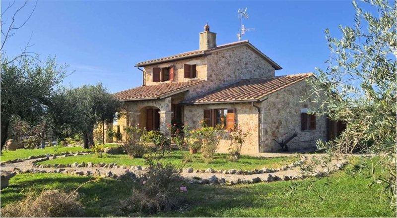 Casolare a Montecastrilli