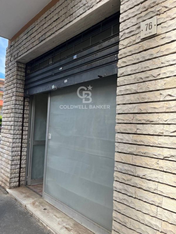 Inmueble comercial en Andora