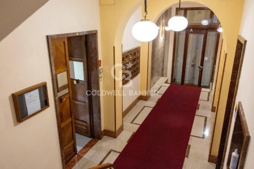 Local commercial à Turin