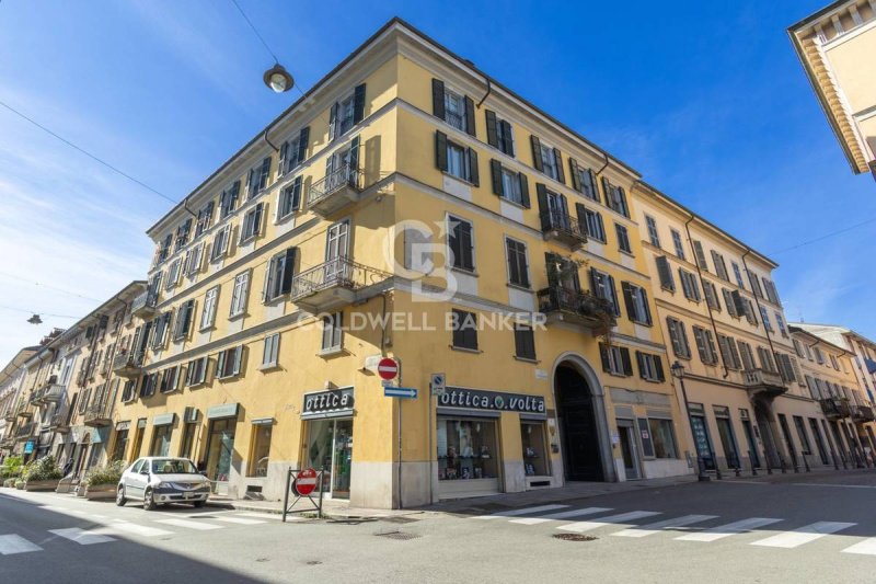 Zakelijk onroerend goed in Novara