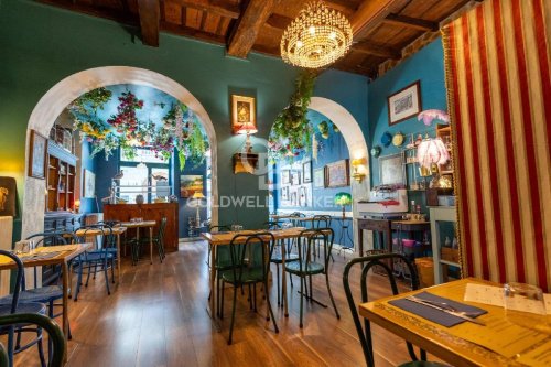 Zakelijk onroerend goed in Novara