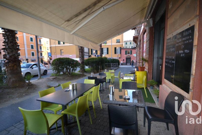 Commercial property in Genoa