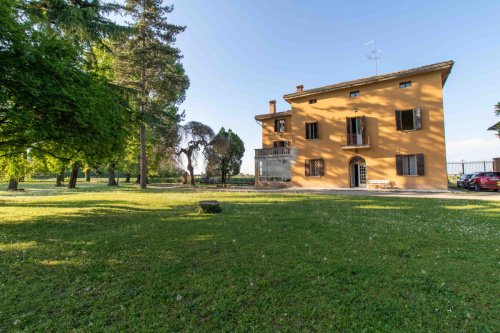 Villa à Bologne