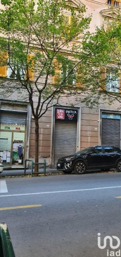 Zakelijk onroerend goed in Genua