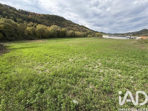 Terreno edificabile a Piobbico