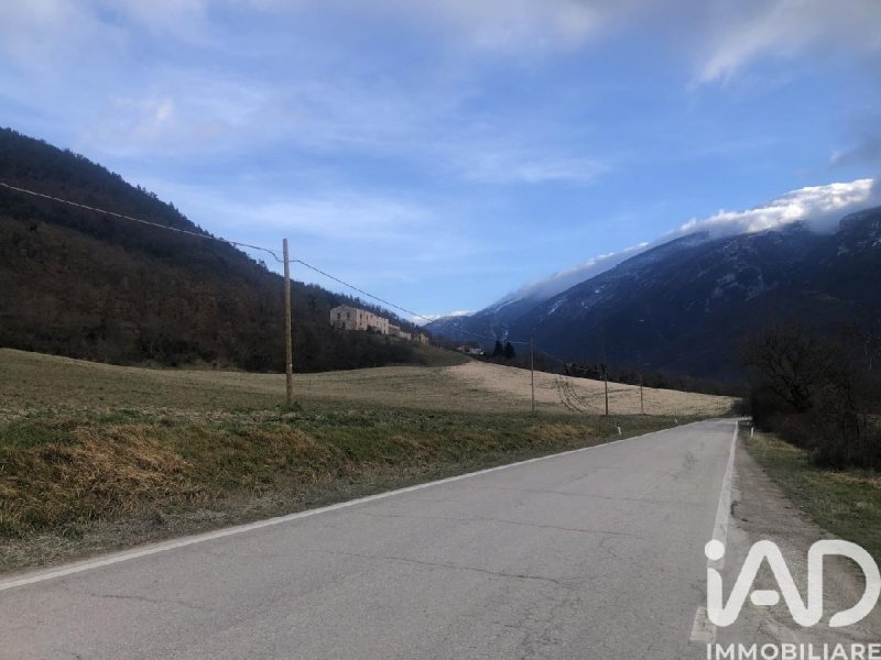 Terrain agricole à Piobbico