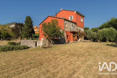 Villa in Mombaroccio