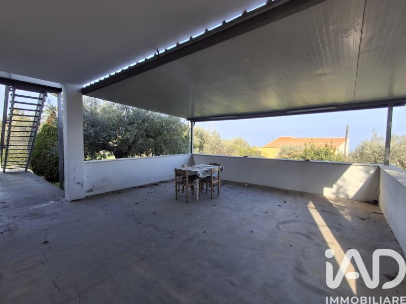 泰尔米尼-伊梅雷塞别墅