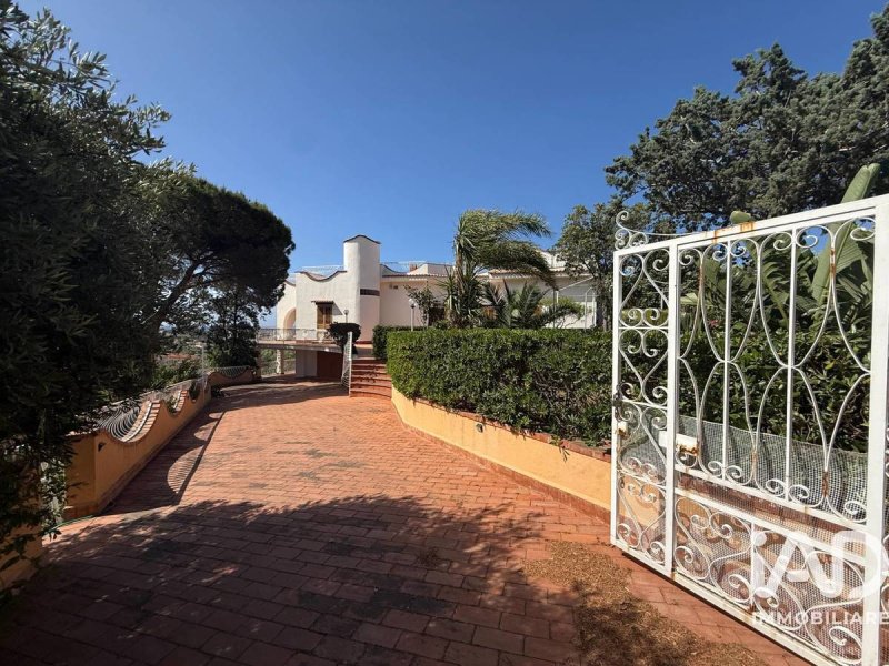 Villa en Carini