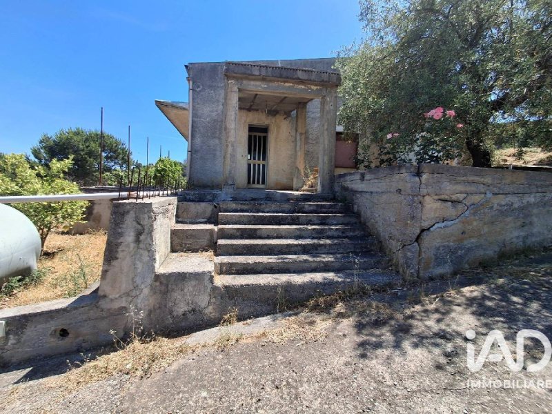 Casa independiente en Gratteri