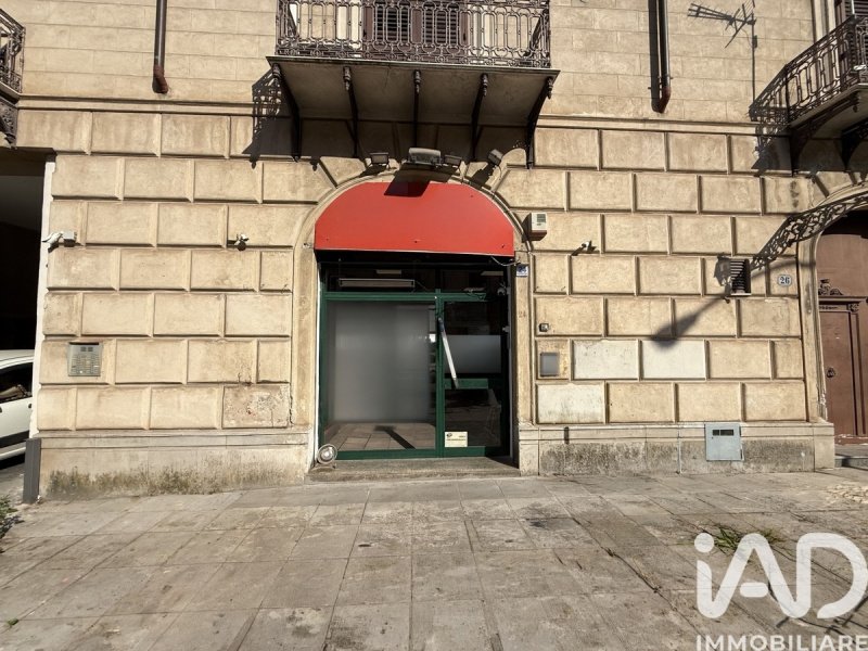 Local commercial à Palerme