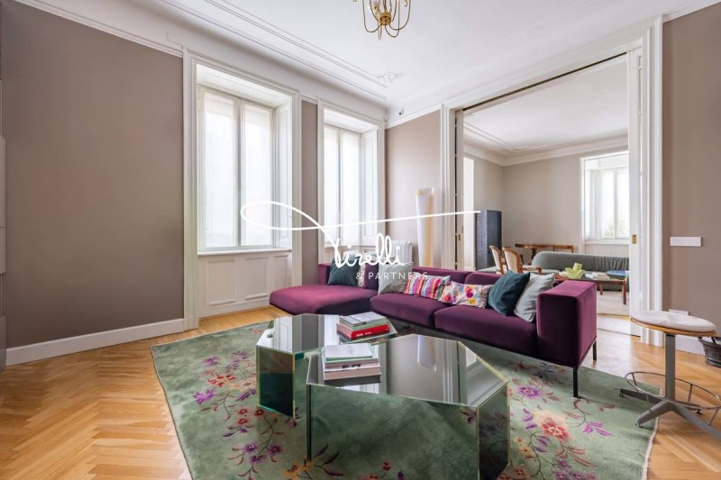 Apartamento em Milão