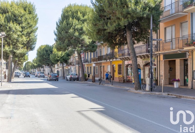 Local commercial à Porto Recanati