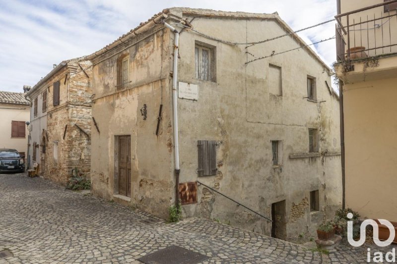 Особняк в Оффанья