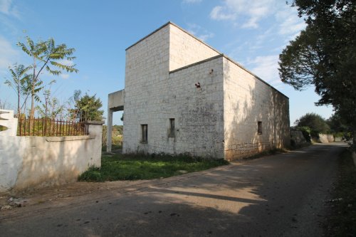 Klein huisje op het platteland in Ostuni