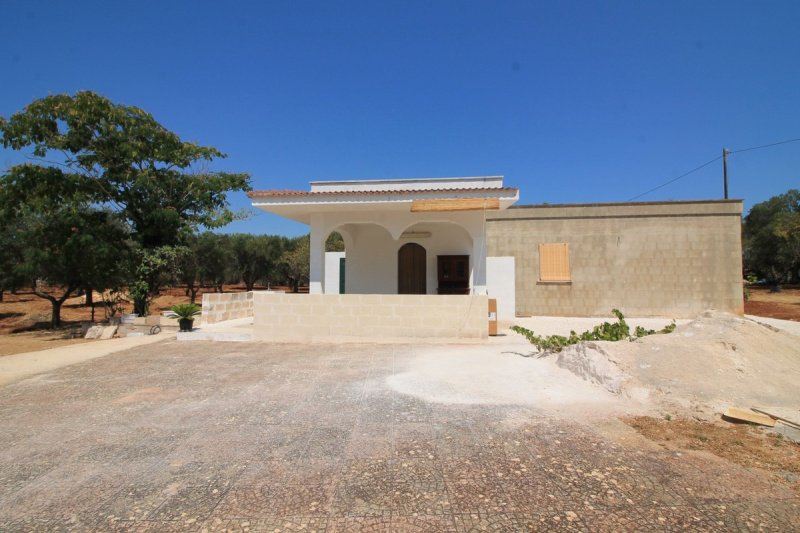 Villa a Ostuni
