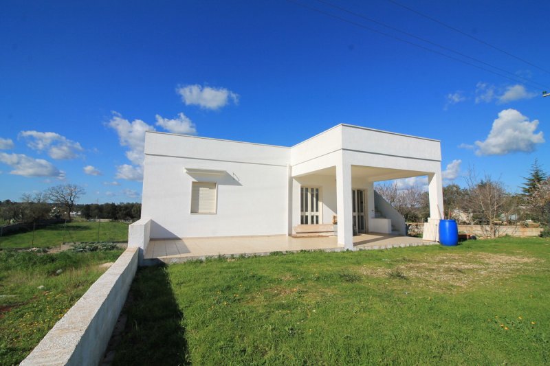 2 Bedrooms Villa for sale in Ostuni [812796] | Gate-away®