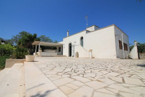 Villa in Ostuni