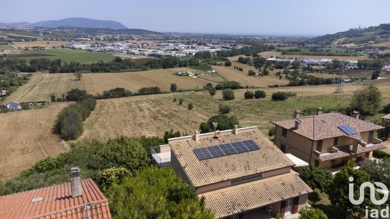Villa in Recanati