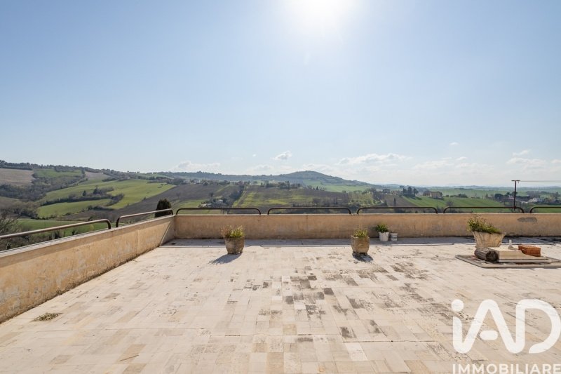 Appartement à Polverigi