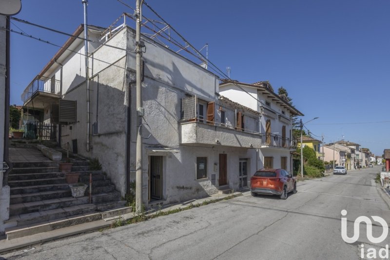 Detached house in Filottrano