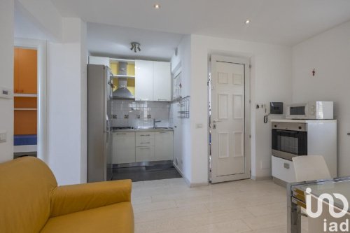 Apartamento em Falconara Marittima