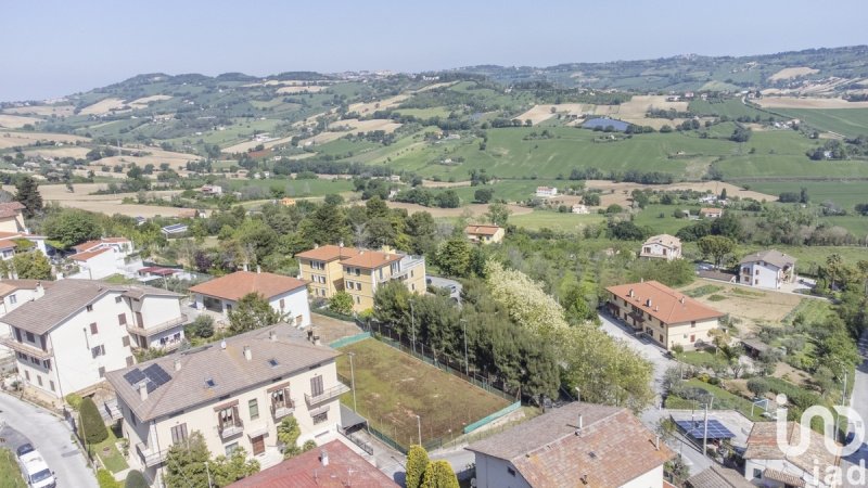 Квартира в Озимо