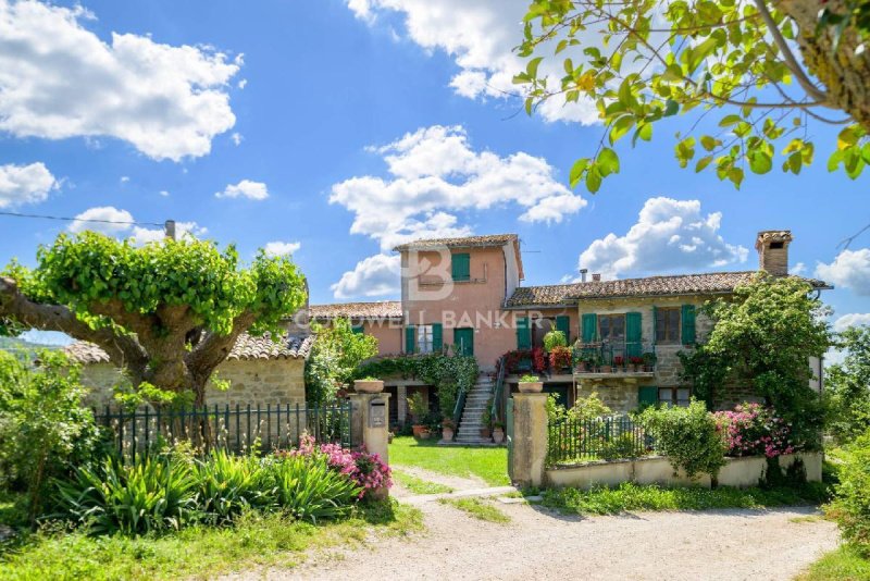 Klein huisje op het platteland in Gubbio