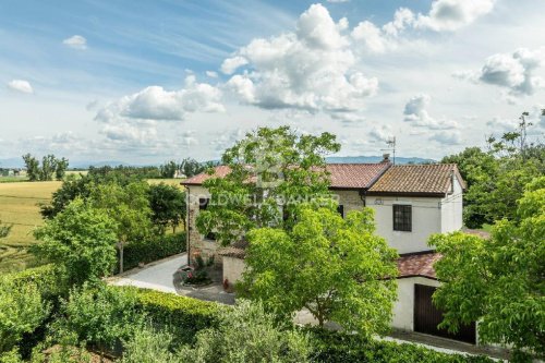 Klein huisje op het platteland in Perugia