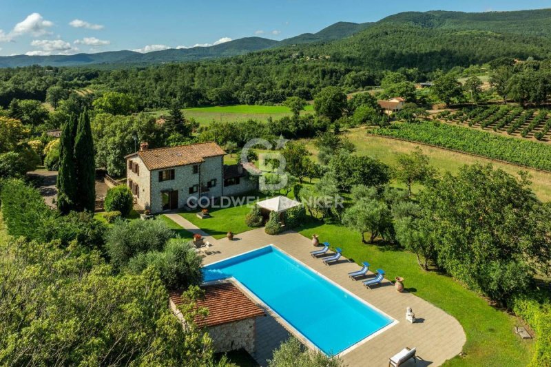 Farmhouse in Montecchio