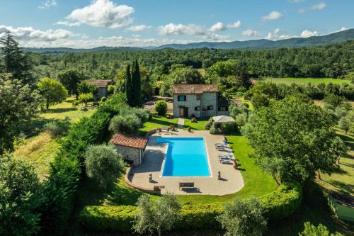 Farmhouse in Montecchio